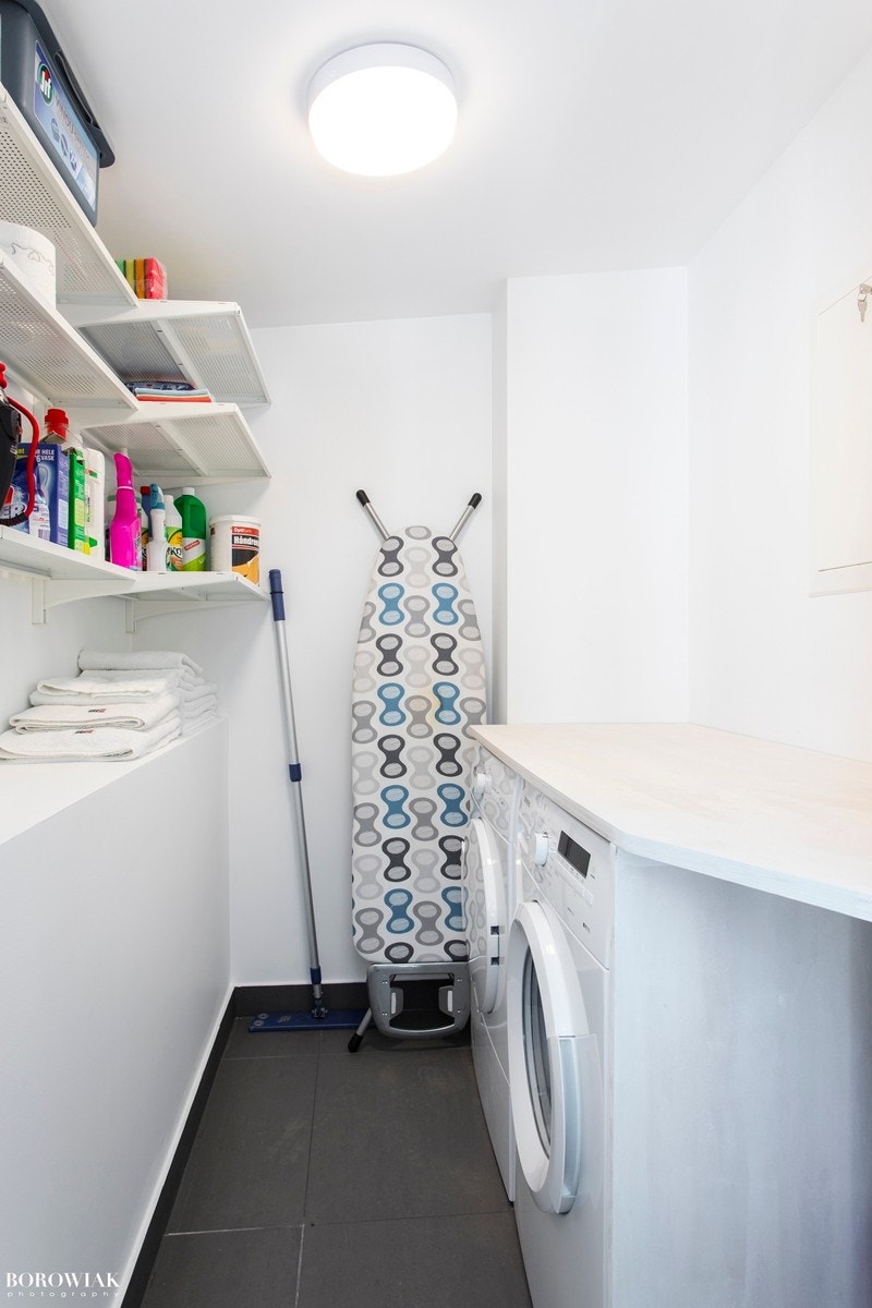 Vaskerom Galleribilde