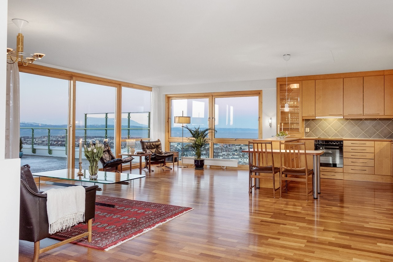 Stue/kjøkken Galleribilde