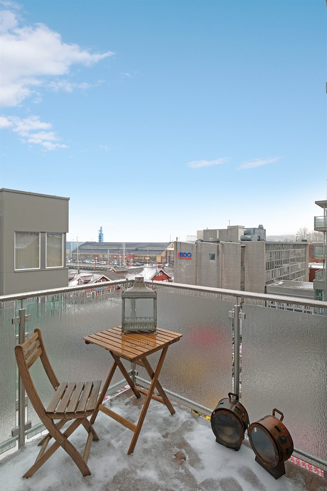 Balkong - her på en "småkald" dag Galleribilde