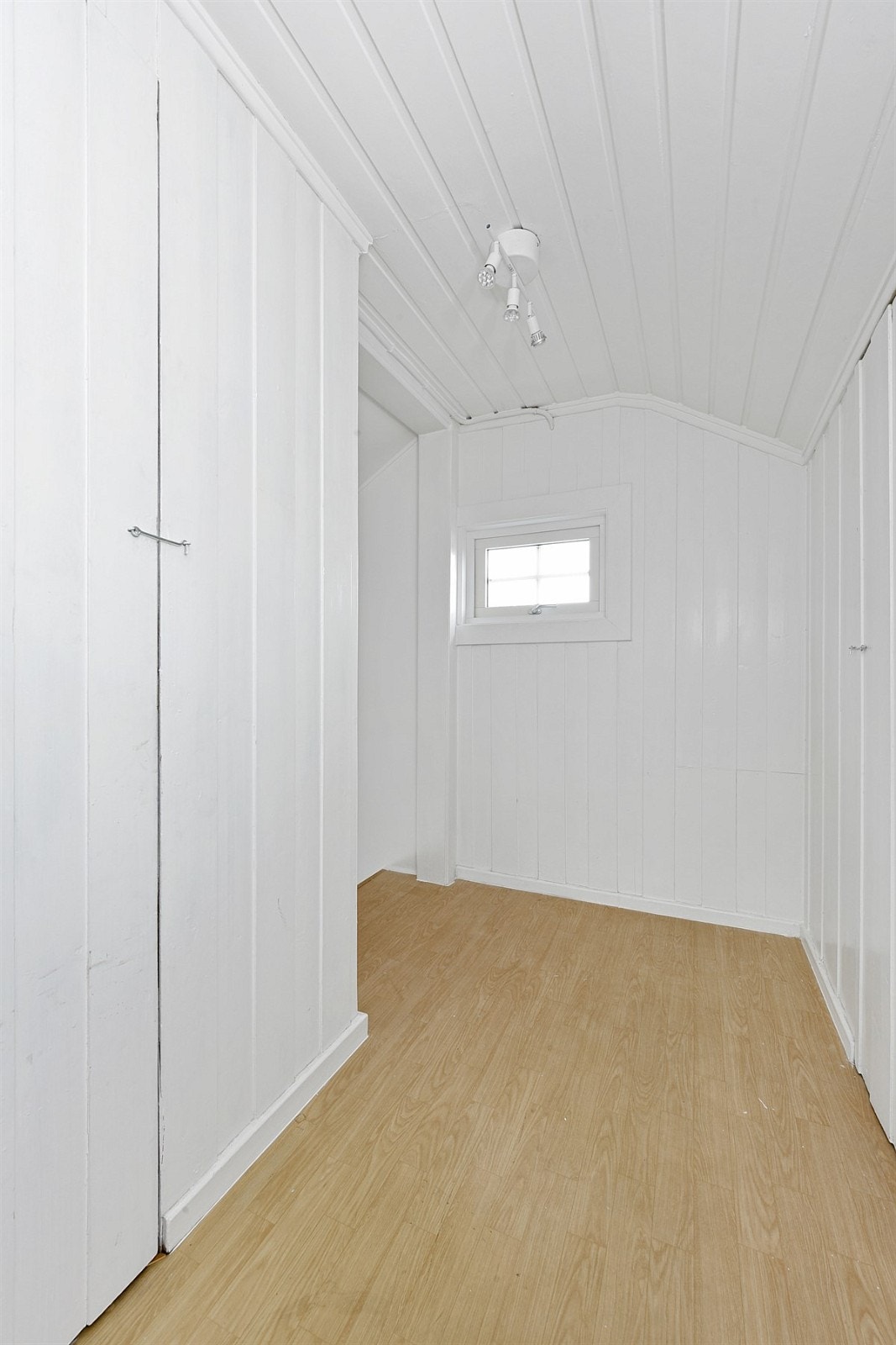 Trapperom ved innredet loft. Galleribilde
