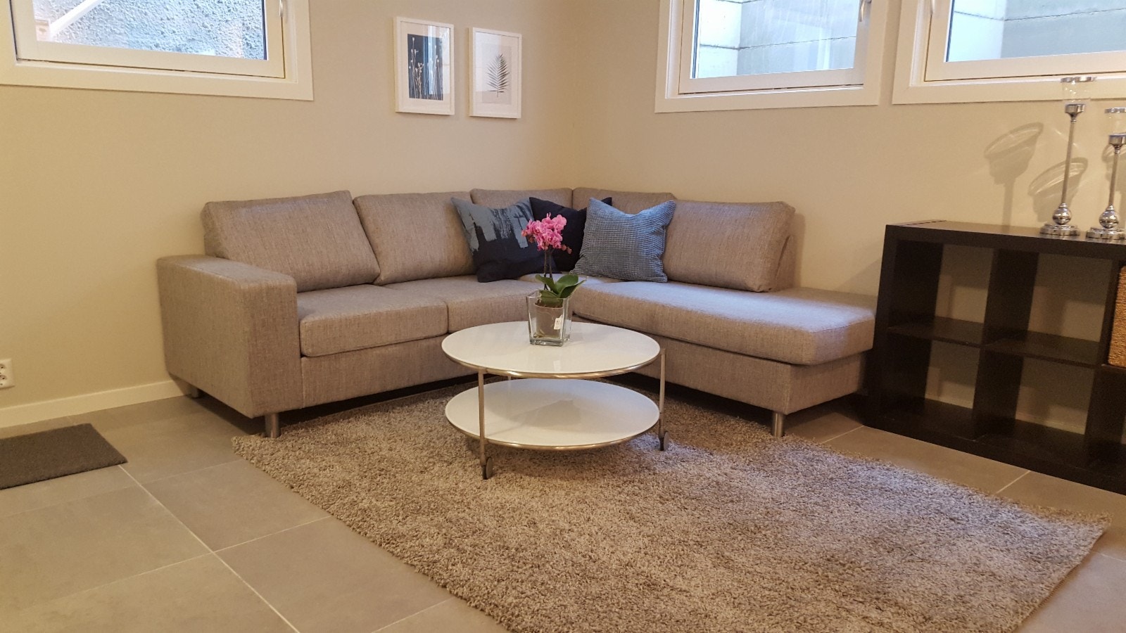 Stue med hjørnesofa Galleribilde