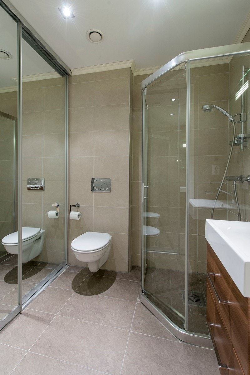 Bad/vaskerom i kjelleretasjen Galleribilde