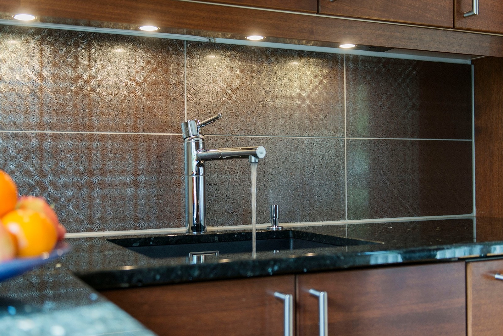 Kjøkken med integrerte hvitevarer Galleribilde