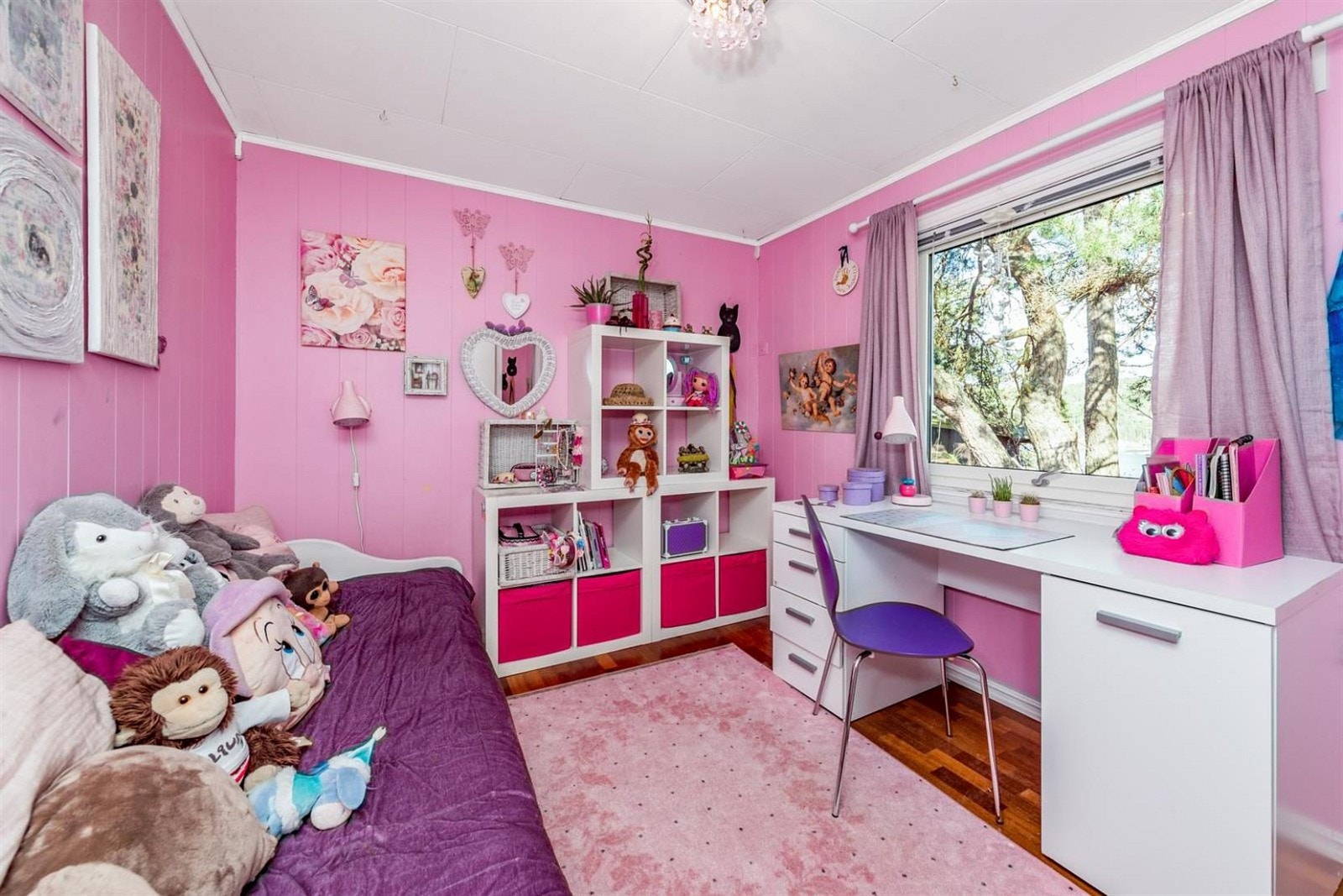 Soverom nr. 2. Galleribilde