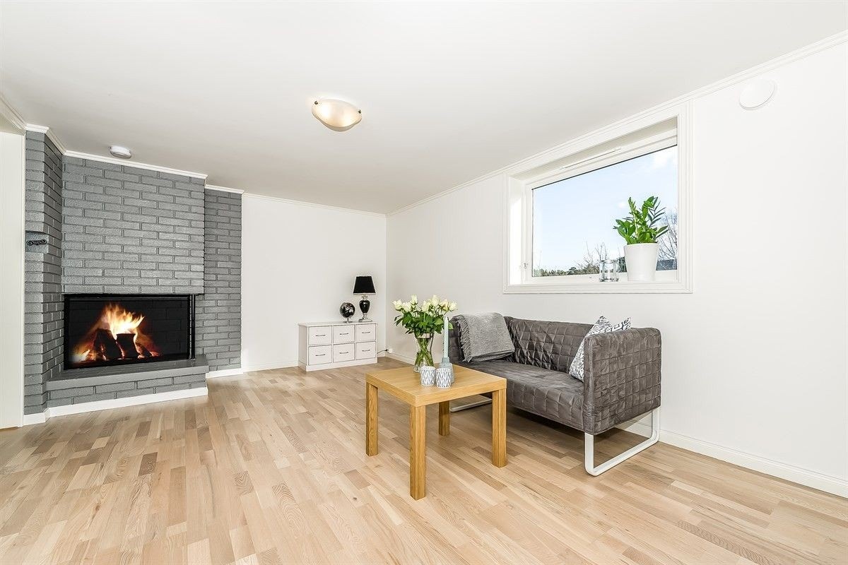 Stue med peis Galleribilde