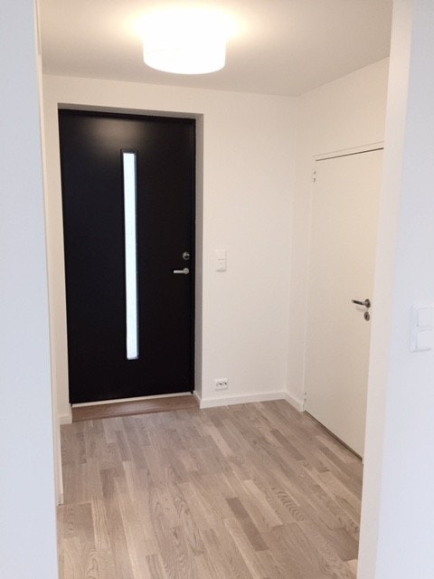 Inngang med tilknytning til bod Galleribilde