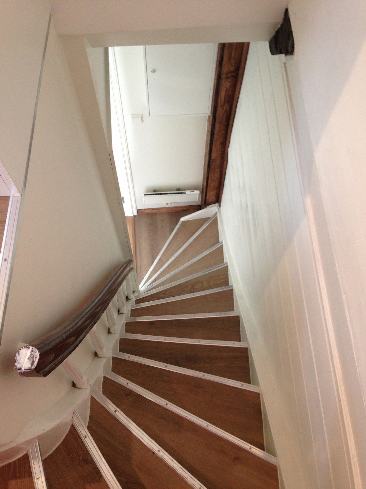 Privat Innvendig trappeoppgang som en del av leiligheten Galleribilde