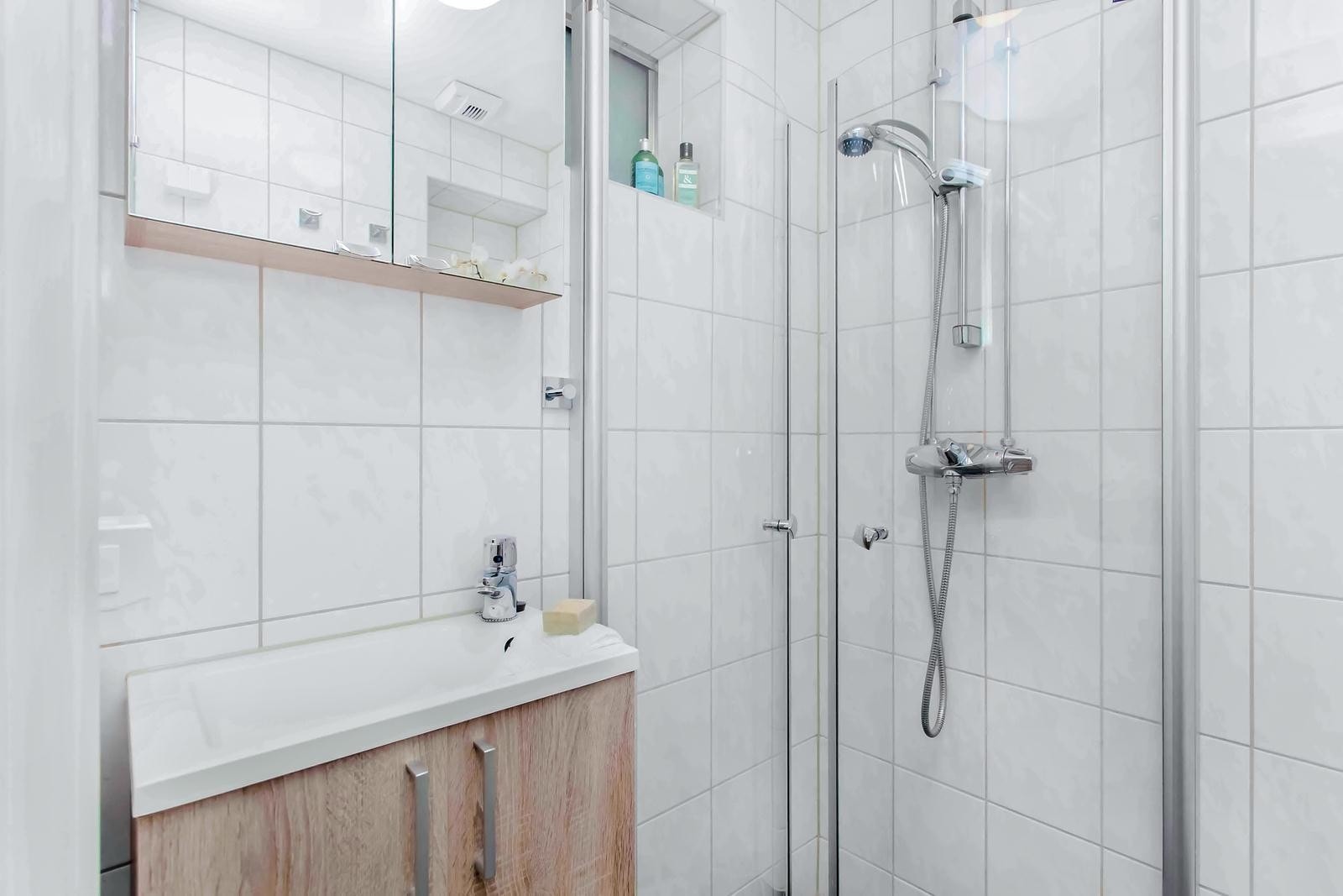 Opplegg for vaskemaskin og varmekabler i gulv Galleribilde