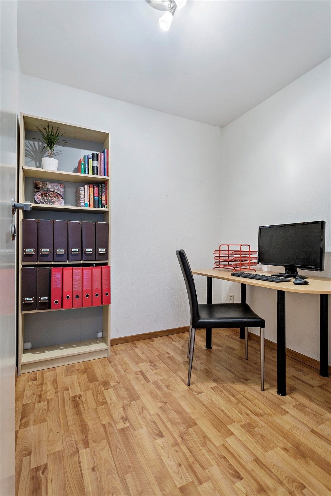 God størrelse på det innredede rommet - Passer som f.eks. gjesteværelse, kontor eller walk-in garderobe Galleribilde