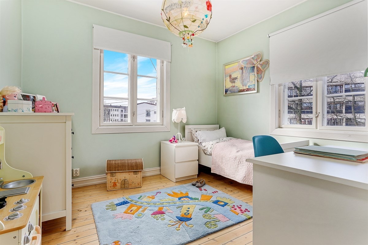 Sov 2 - God plass til både soving og lek Galleribilde