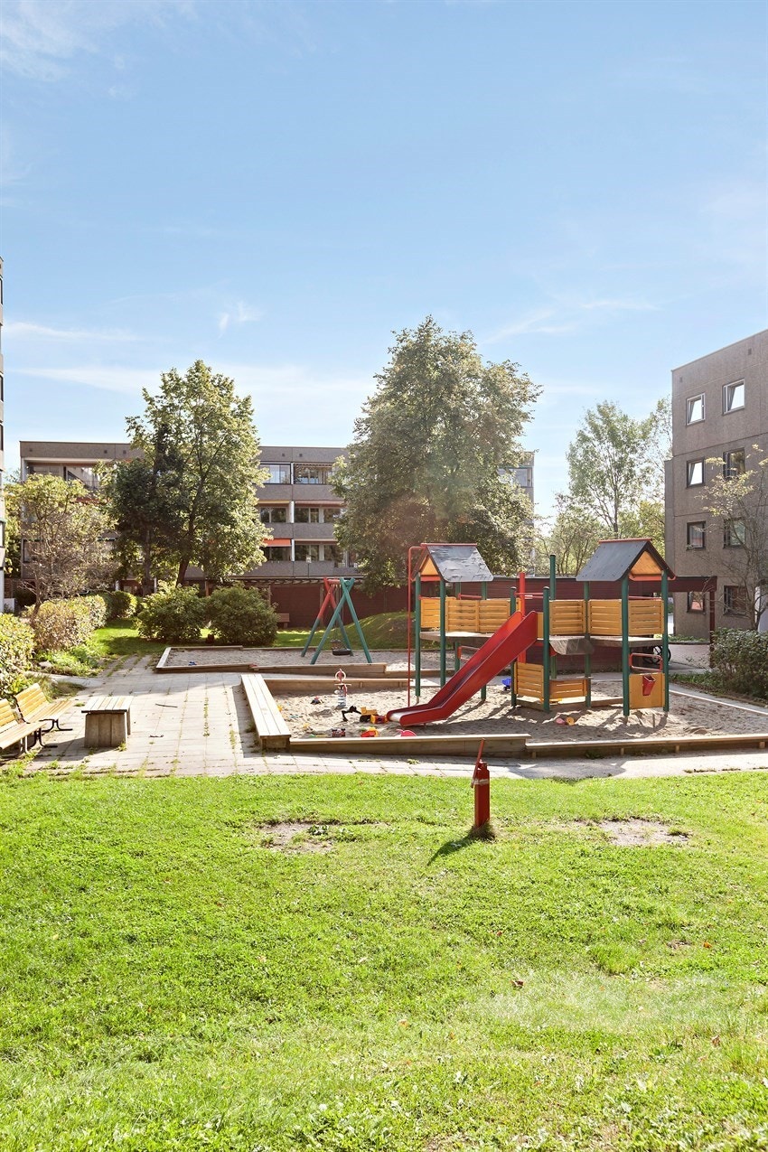 Lekeplass. Galleribilde