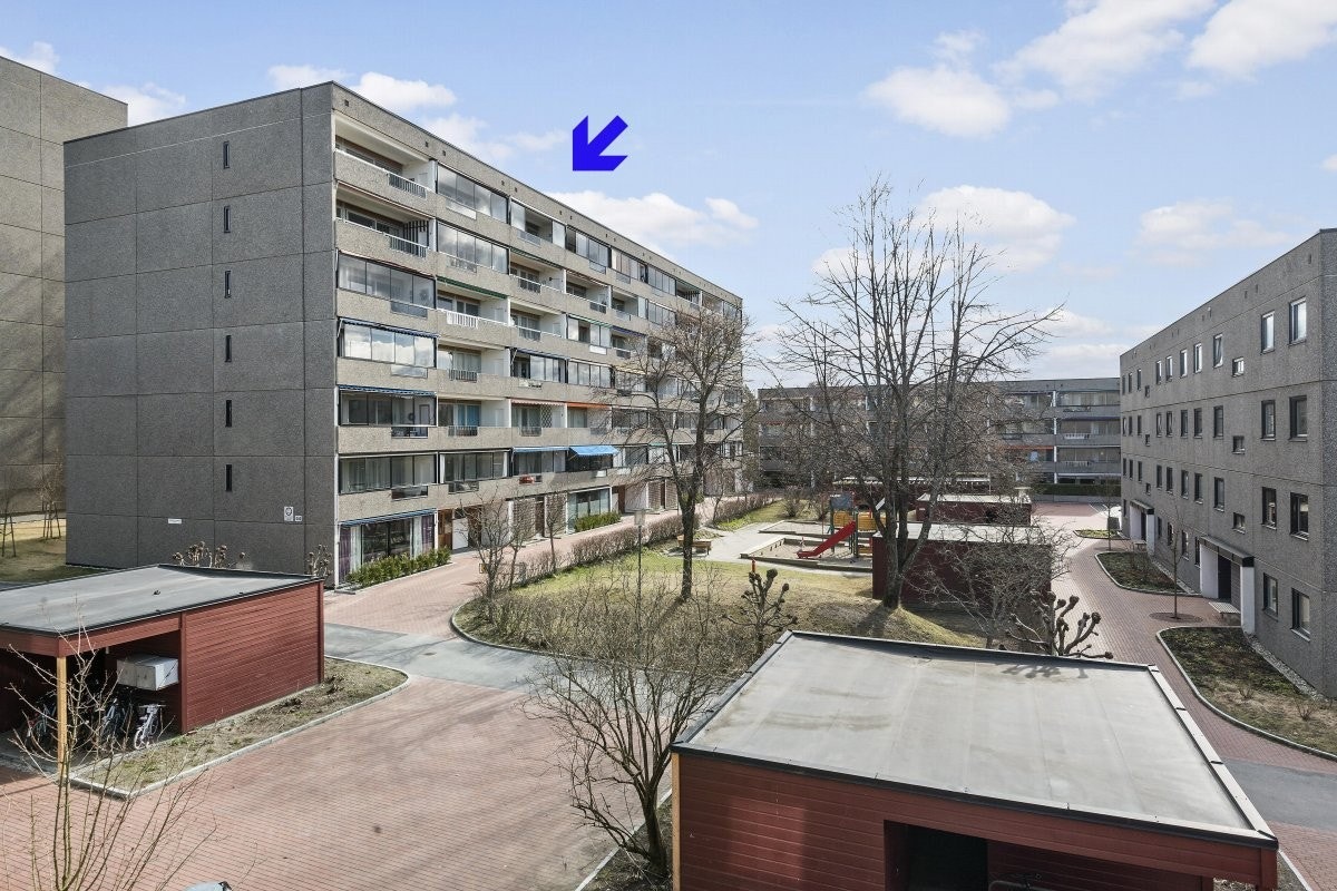 Velkommen til Hovseterveien 44 A - toppleilighet i 6.etasje med flott utsikt. Galleribilde