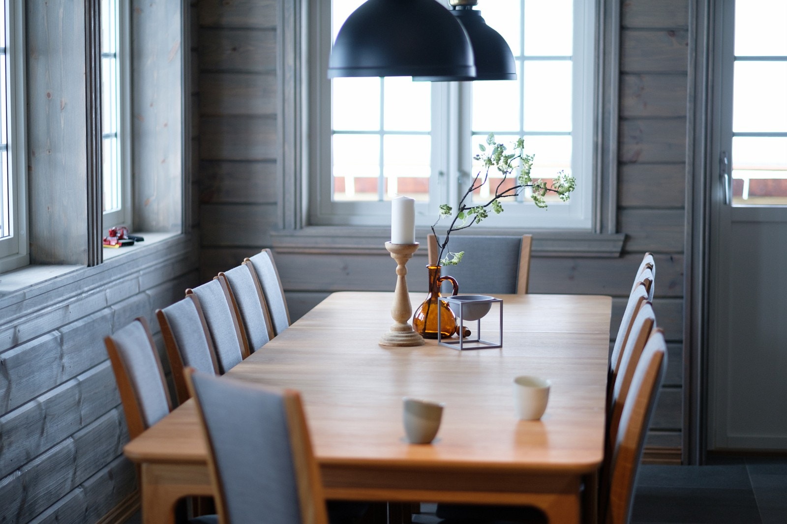 Langbord, plass til 18 Galleribilde