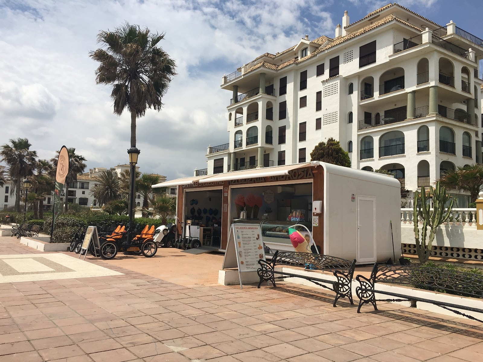 Utleie av sykler og andre el.kjøretøy Galleribilde