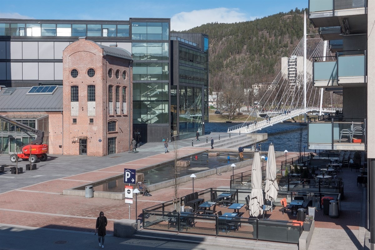 På Union Brygge finner du flere serveringssteder som også har uteservering. Galleribilde