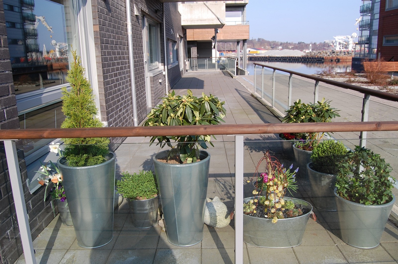 Uteplass Galleribilde