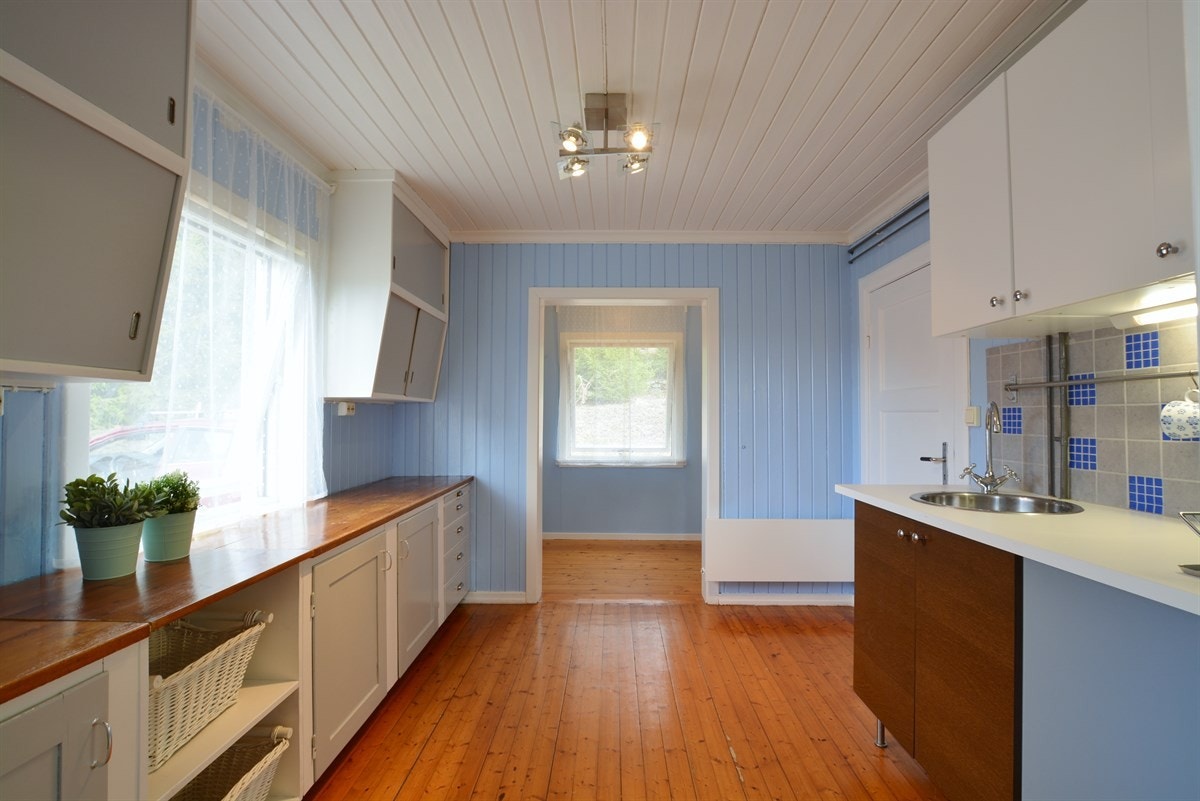 ... og er delt inn i to deler. Galleribilde