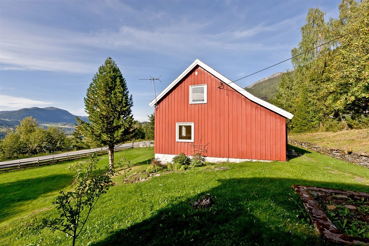 Fasaden sett fra sørsiden. Galleribilde