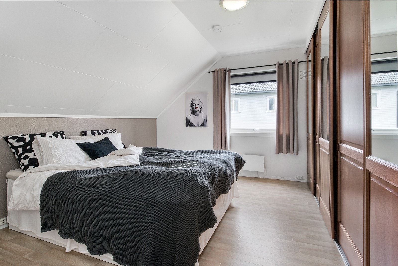 Soverom Galleribilde