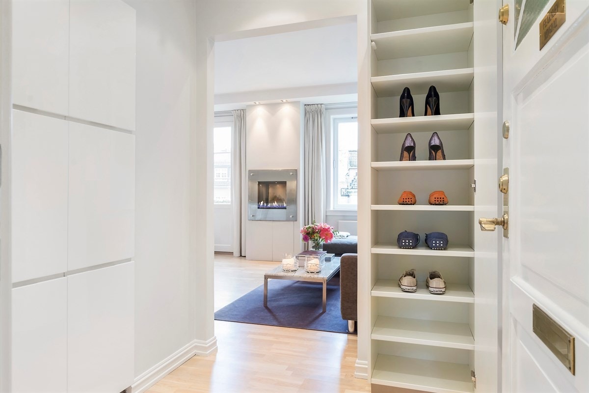 Garderobe Galleribilde