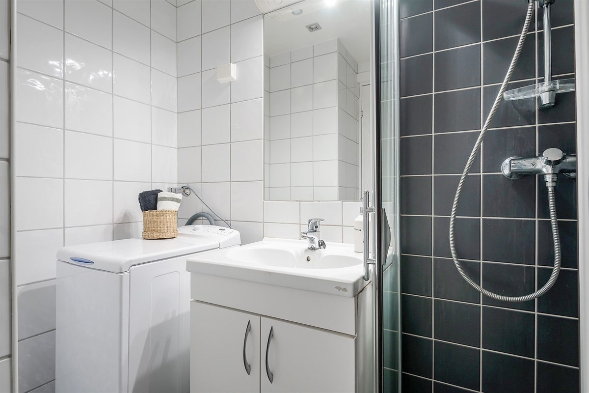 Opplegg for vaskemaskin. Galleribilde