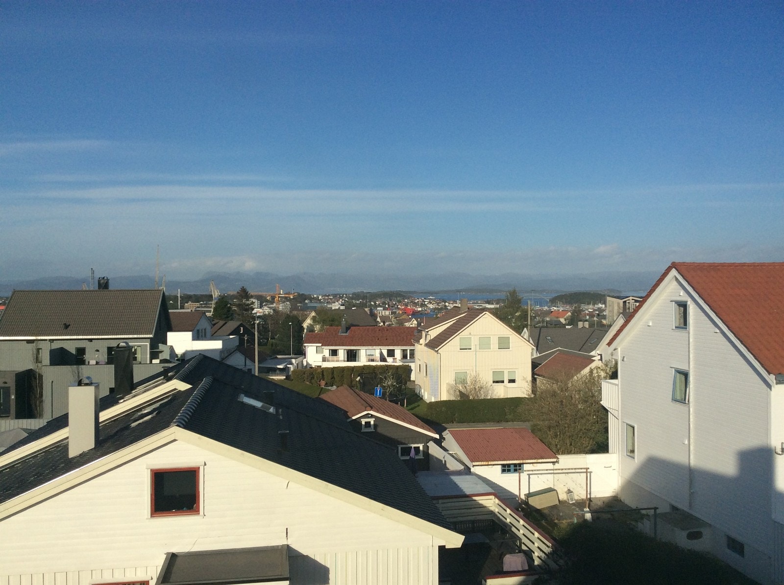 Utsikt fra stue/kjøkken Galleribilde