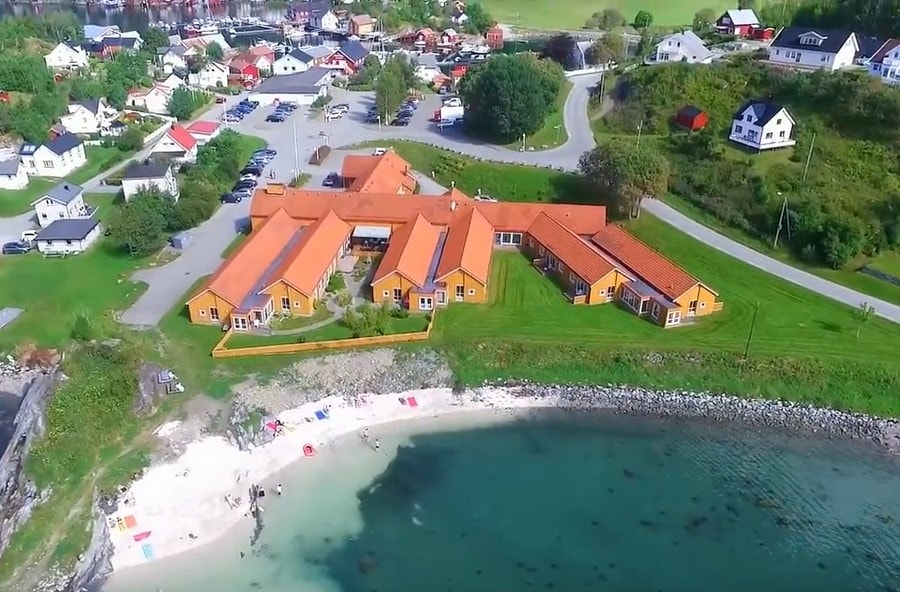 Badestrand i Råkvåg sentrum Galleribilde