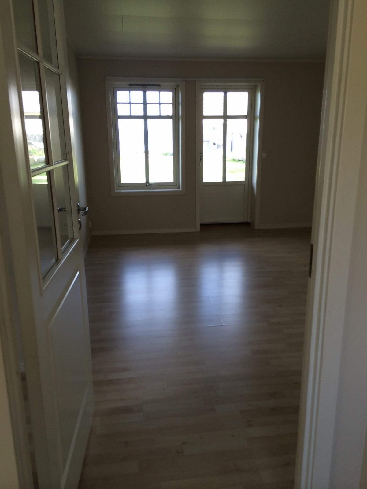 Fra gang inn til stue Galleribilde