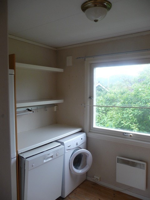 Kjøkken, vaskemasin og oppvaskmaskin inkludert Galleribilde