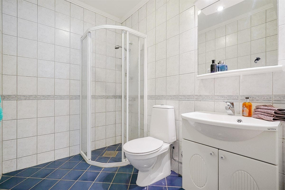 Bad underetasje Galleribilde