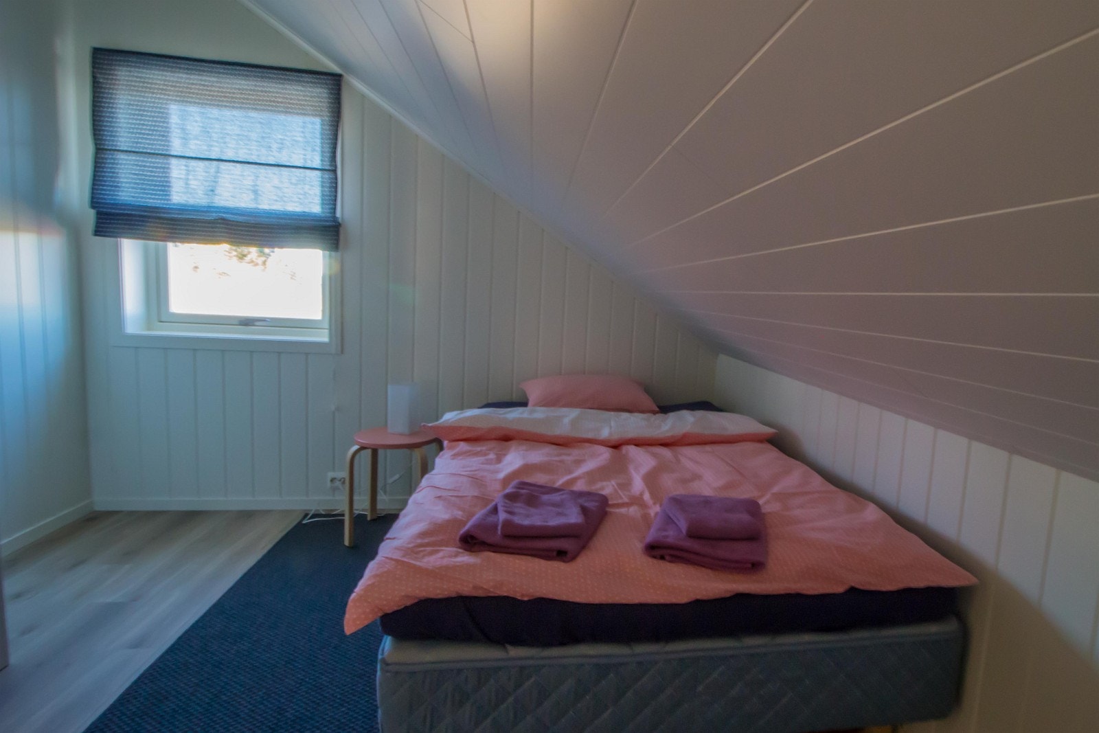 2 romslige soverom på loftet Galleribilde