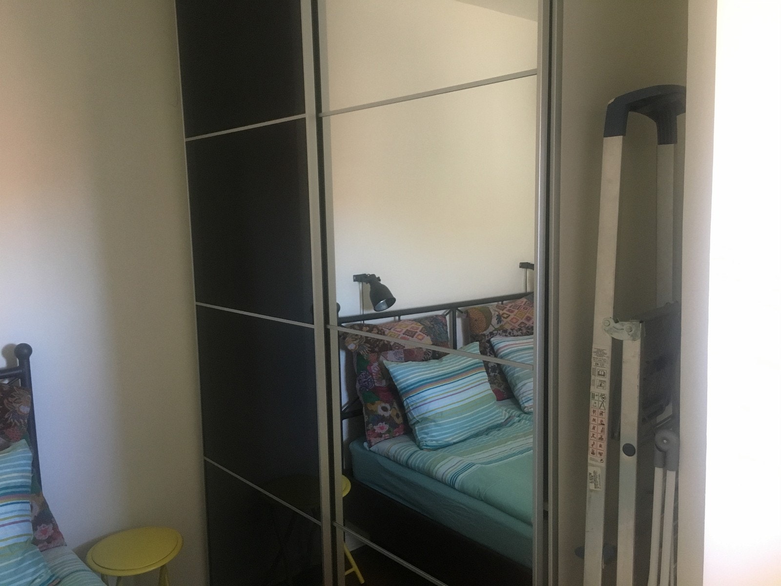 Garderobeskap i soverom 1 Galleribilde