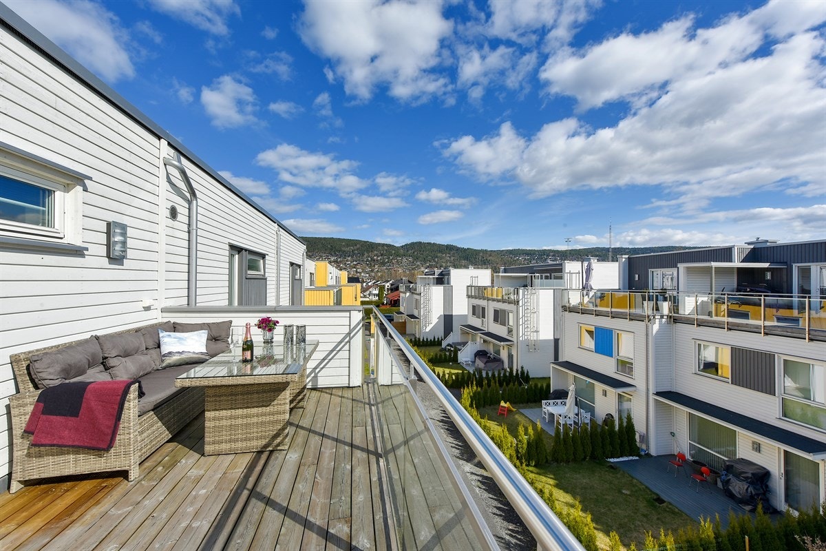 Det er flott utsyn fra takterrassen. Galleribilde