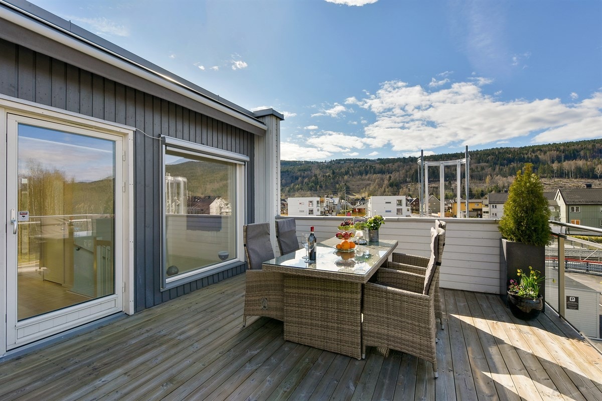 Det er gode solforhold på takterrassen. Galleribilde