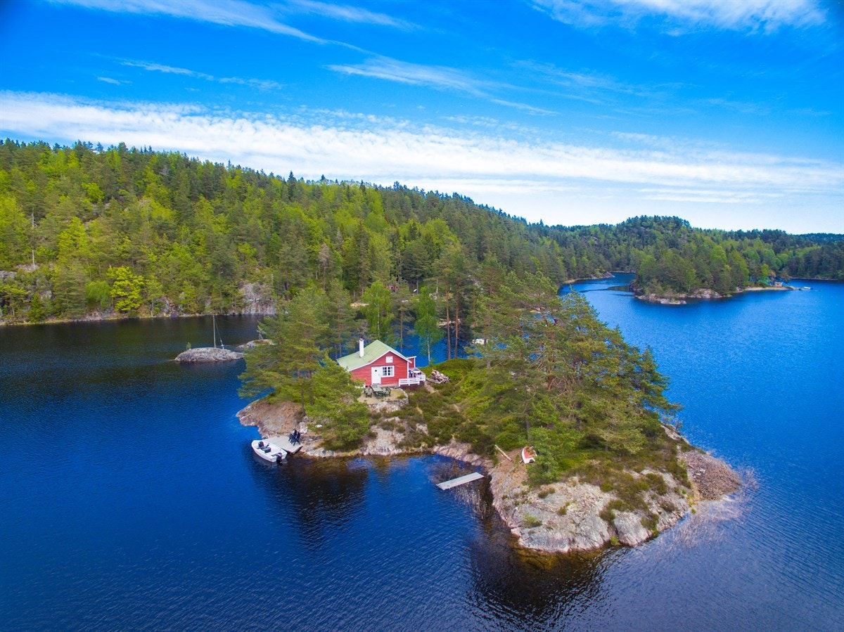 Flott øy med meget gode solforhold. Galleribilde