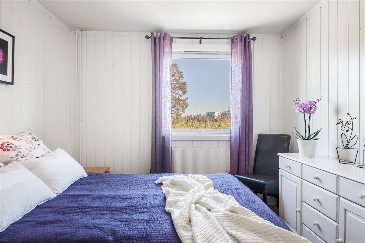 Trivelig utsyn fra soverommet Galleribilde