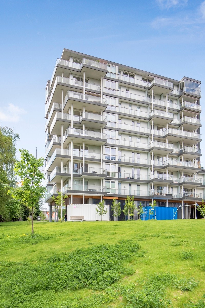 Stilig og moderne bygg fra 2013 med Torshovdalen som nærmeste nabo Galleribilde