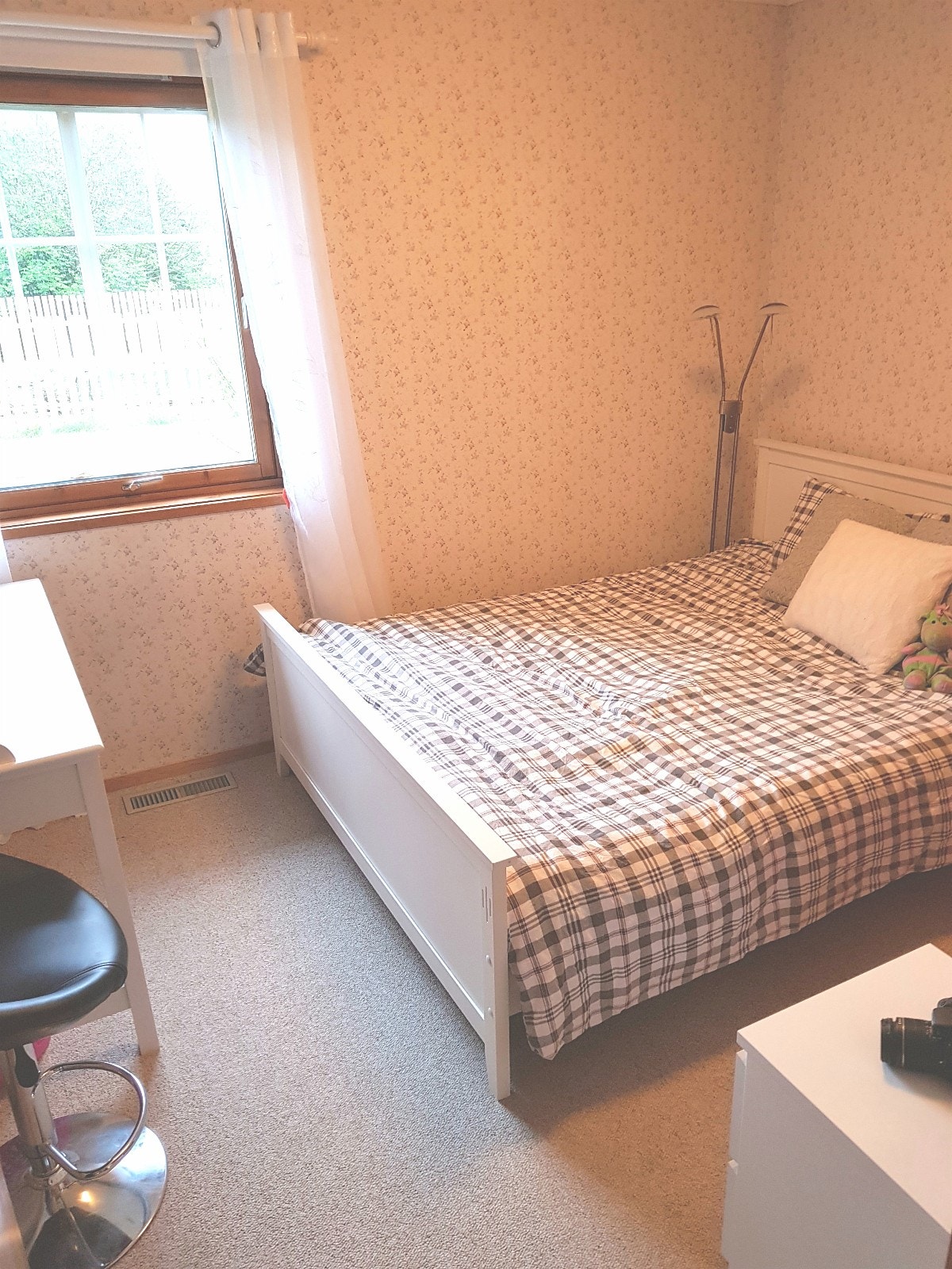 Soverom og kontor (møblene er ikke inkl) Galleribilde