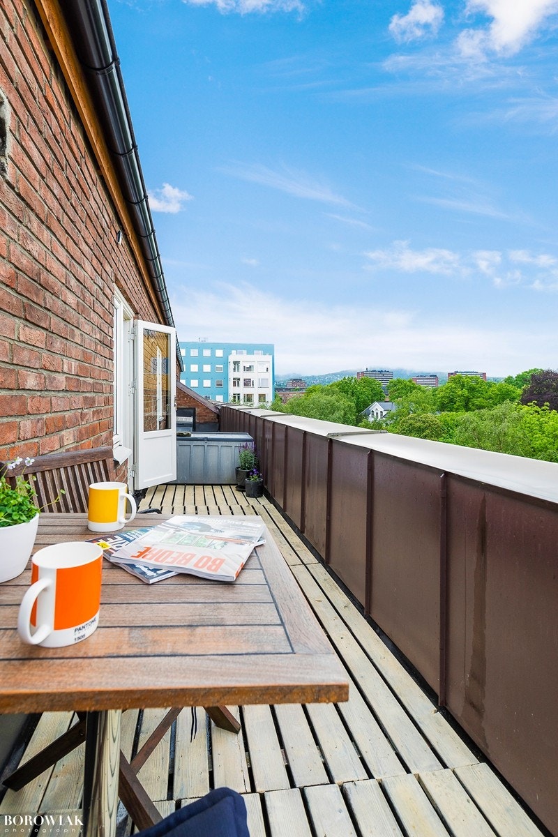 Nenvte jeg at det er tillatt med grill på balkongen? Galleribilde