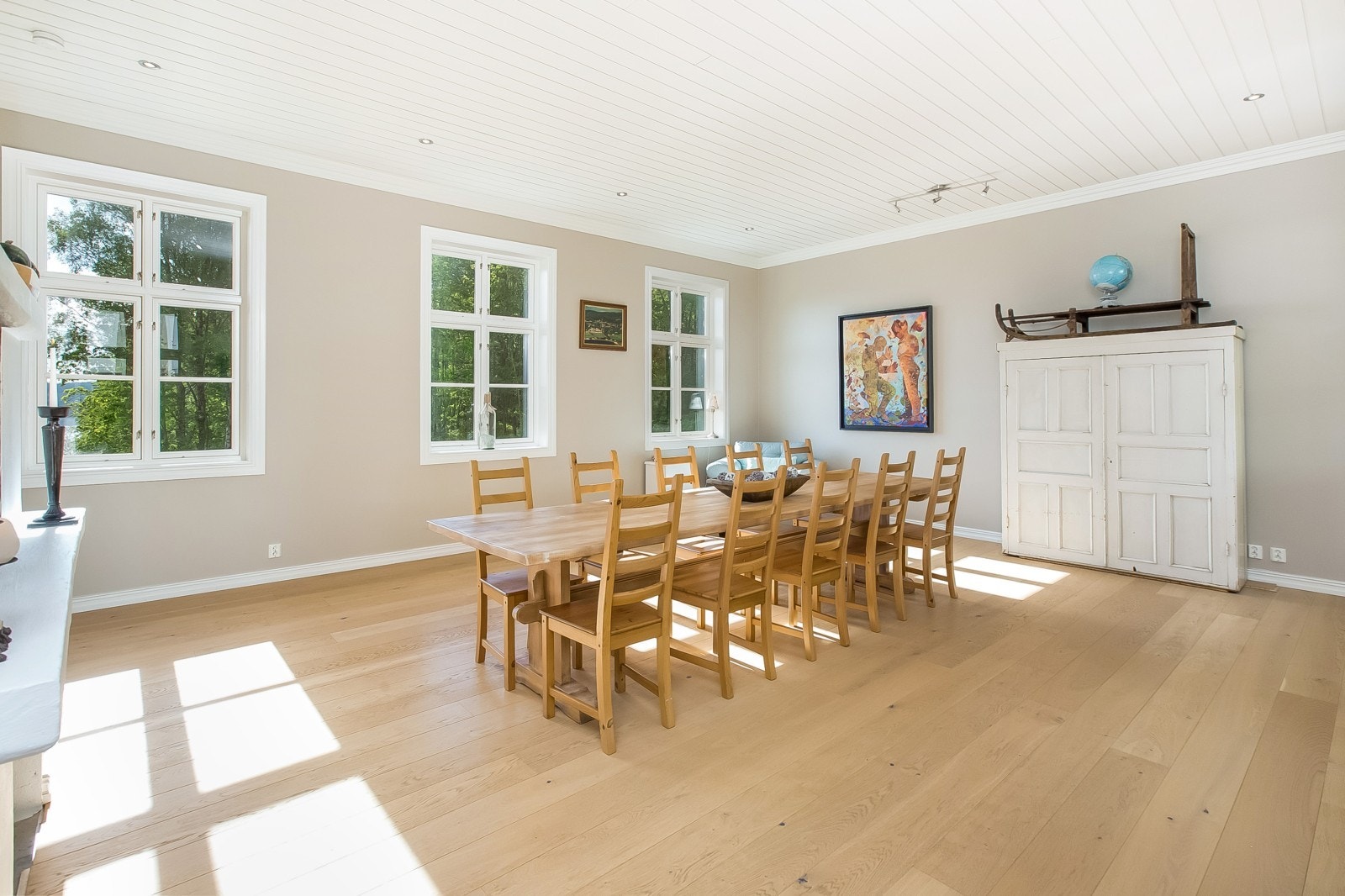 Store vinduer Galleribilde