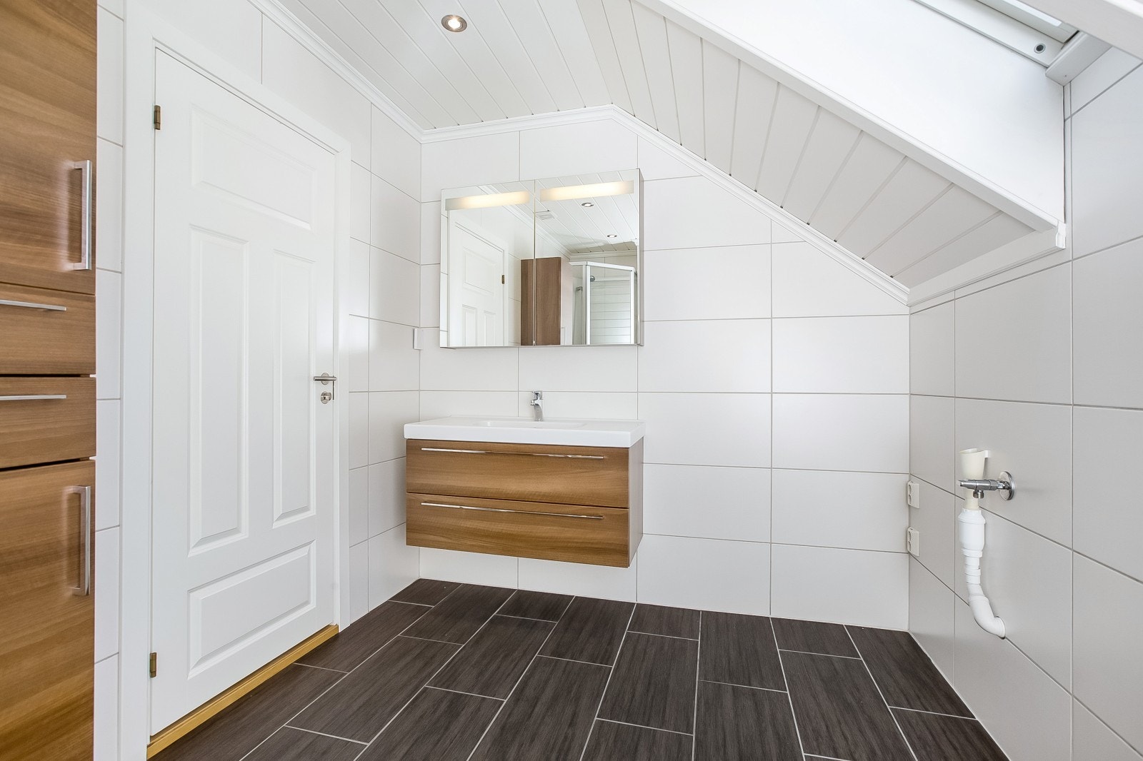 Flislagt bad Galleribilde