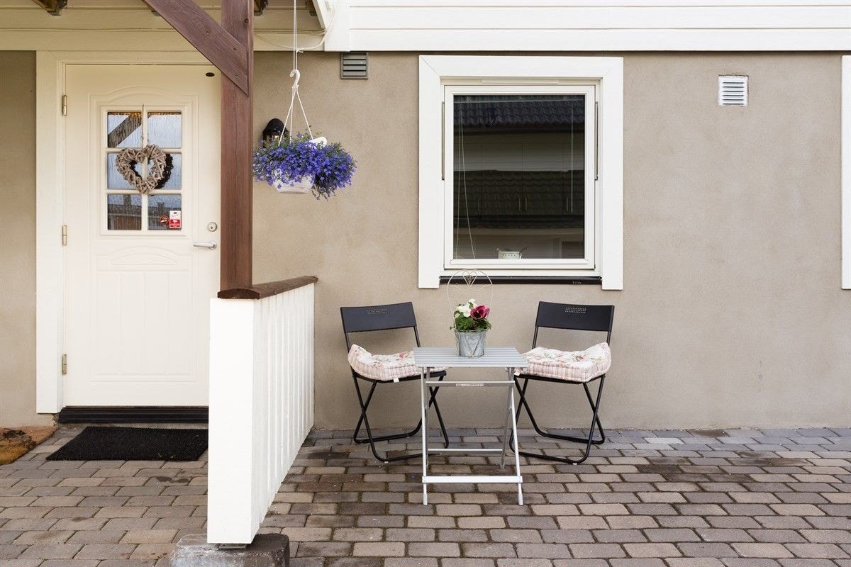 Uteplass Galleribilde