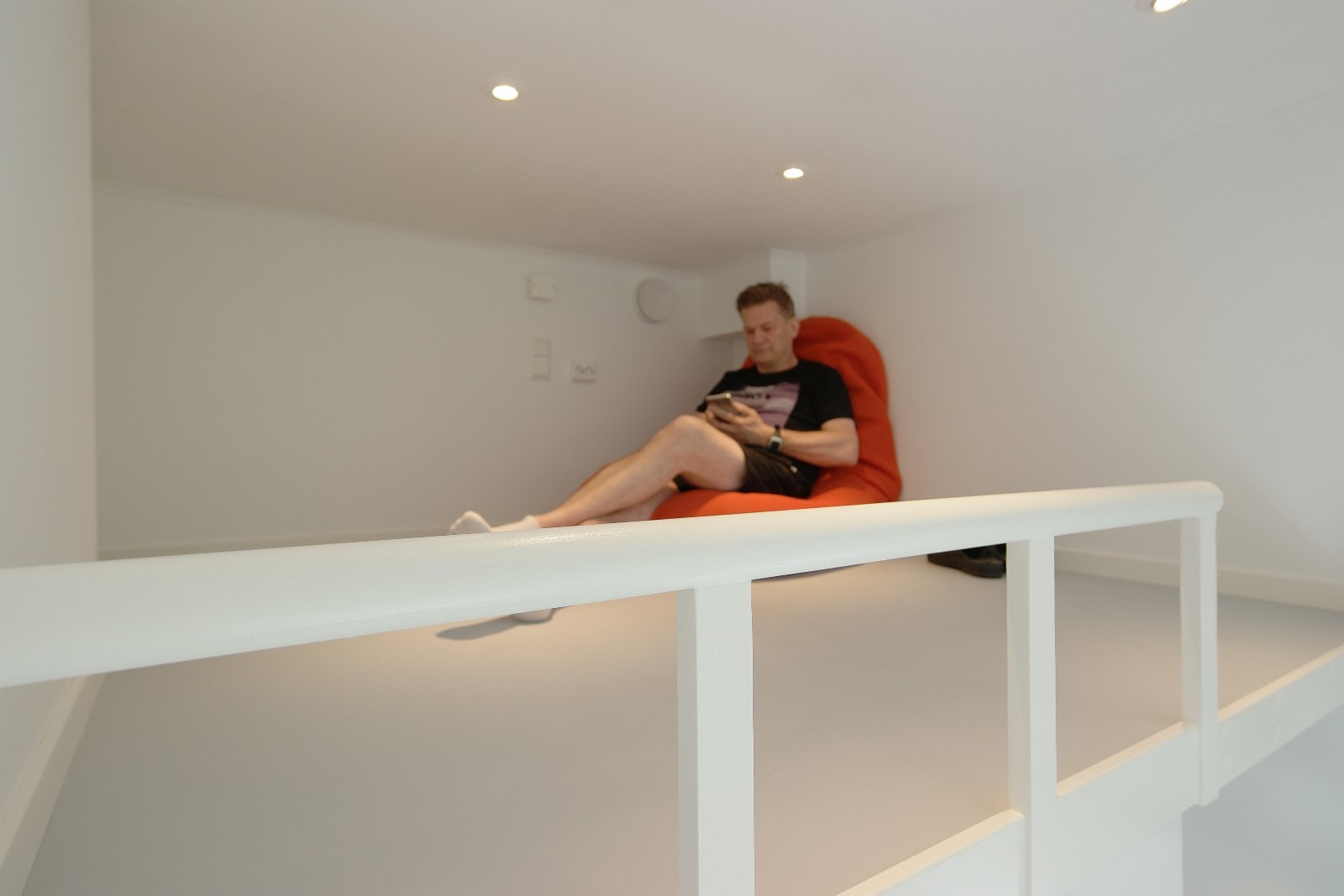 105 cm gir god sittehøyde (utleier på bildet er 190 høy) Galleribilde
