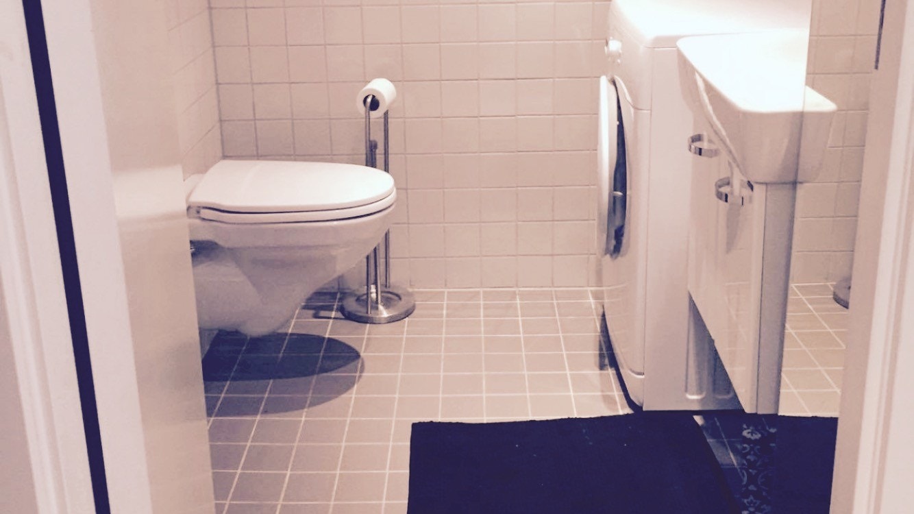 Vaskemaskin og tørketrommel medfølger Galleribilde