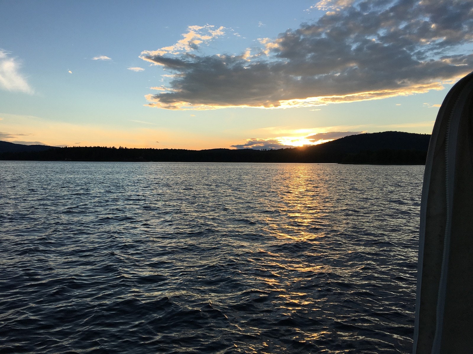 Solnedgang over Storsjøen Galleribilde