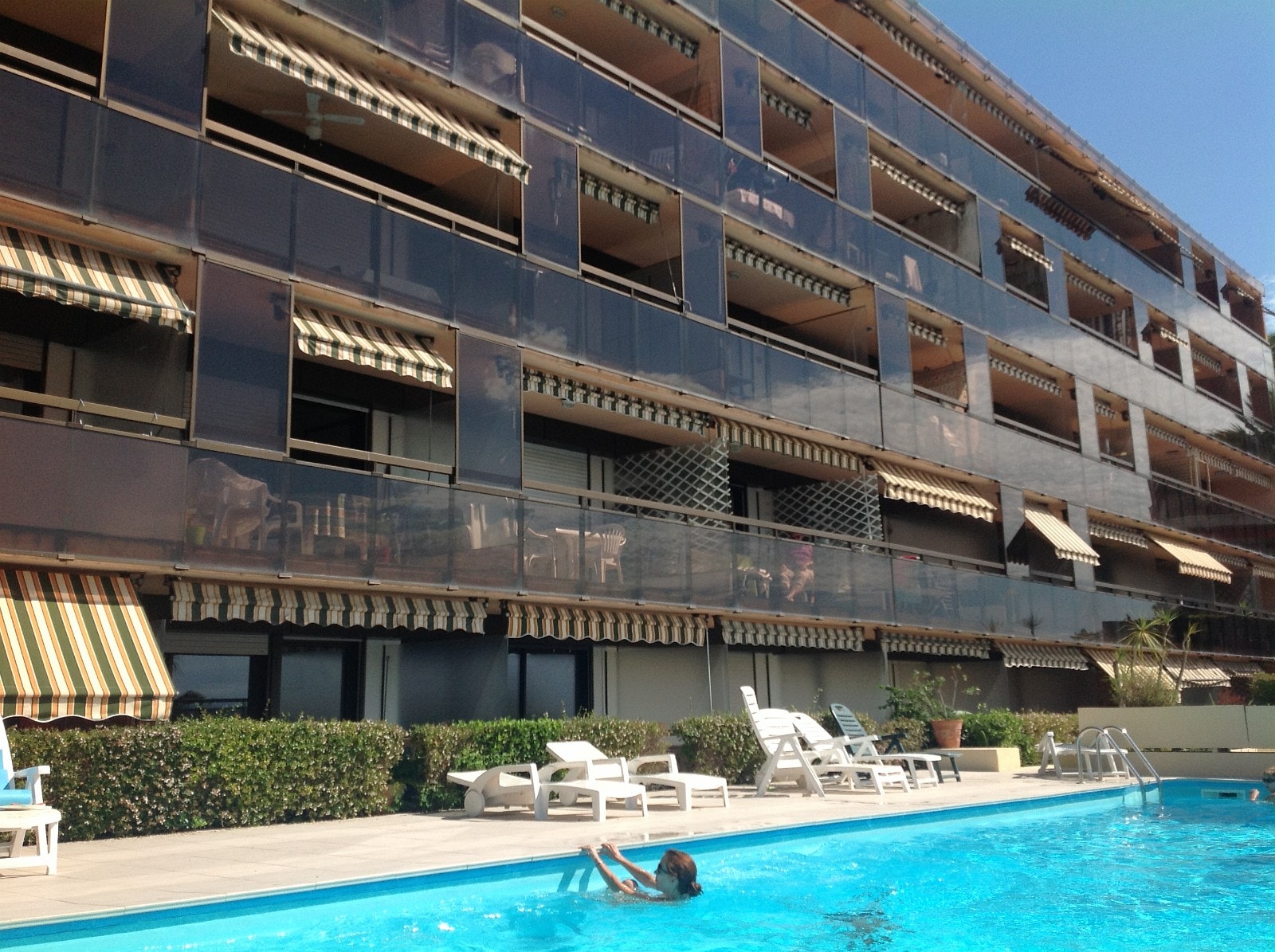 Velholdt eiendom med god orden og renhold. Galleribilde