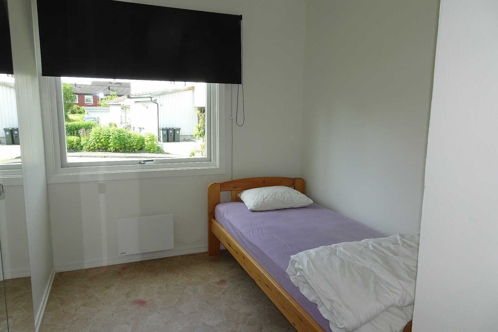 Lite soverom Galleribilde