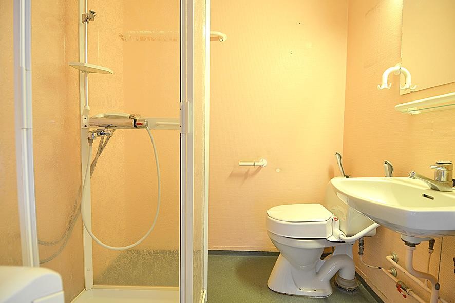 Dusjbad Galleribilde