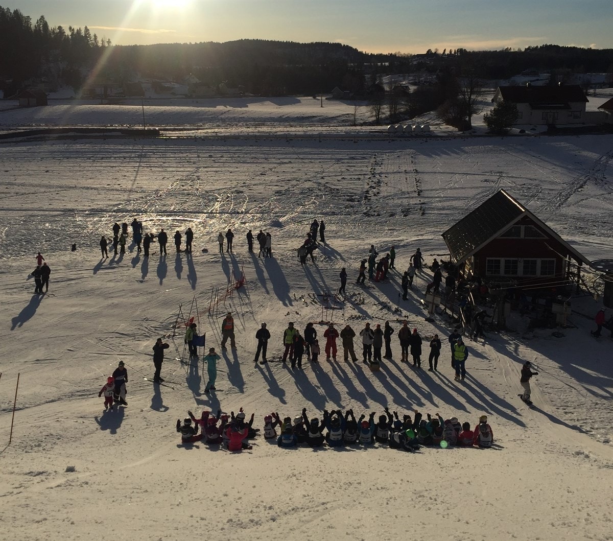 Slalomkurs arrangeres for barn i alle aldre. Galleribilde
