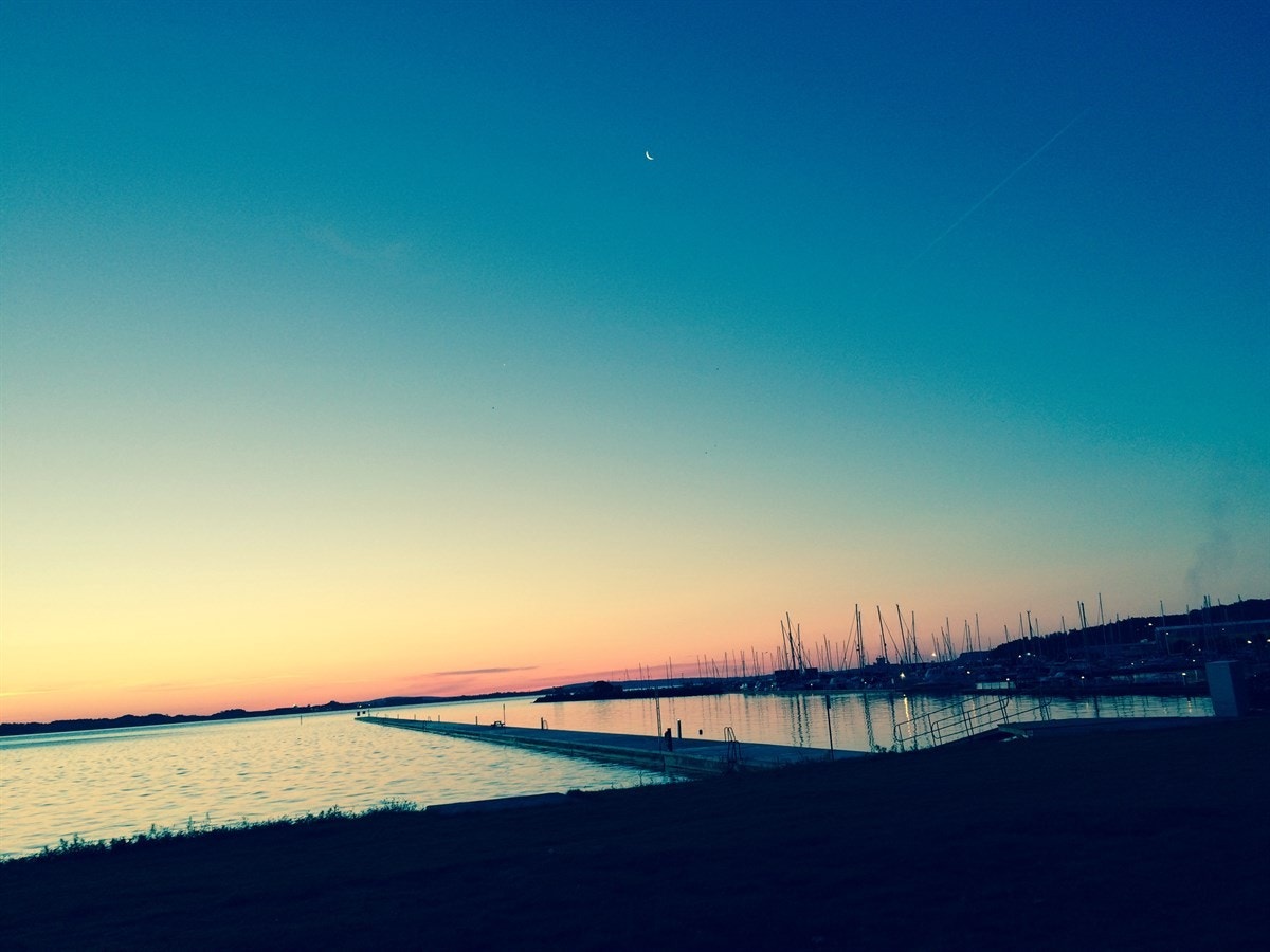 Moloen i Holmestrand. Galleribilde